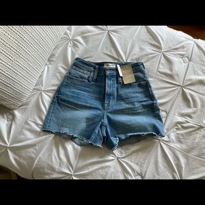 Madewell Curvy Perfect Jean Short